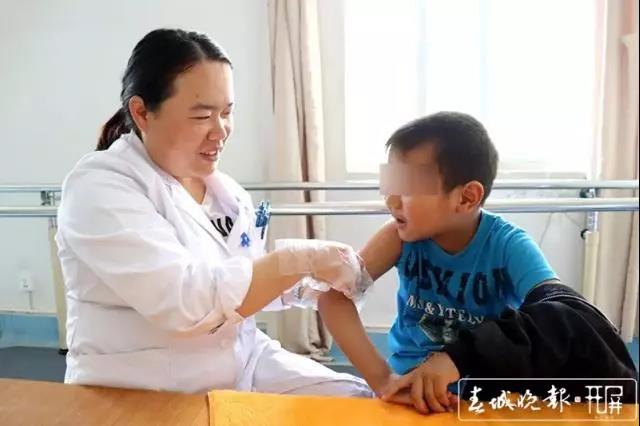 感謝春城晚報(bào)、保山新聞網(wǎng)對(duì)小潤(rùn)潤(rùn)的關(guān)心，感謝患者對(duì)我院的信任！