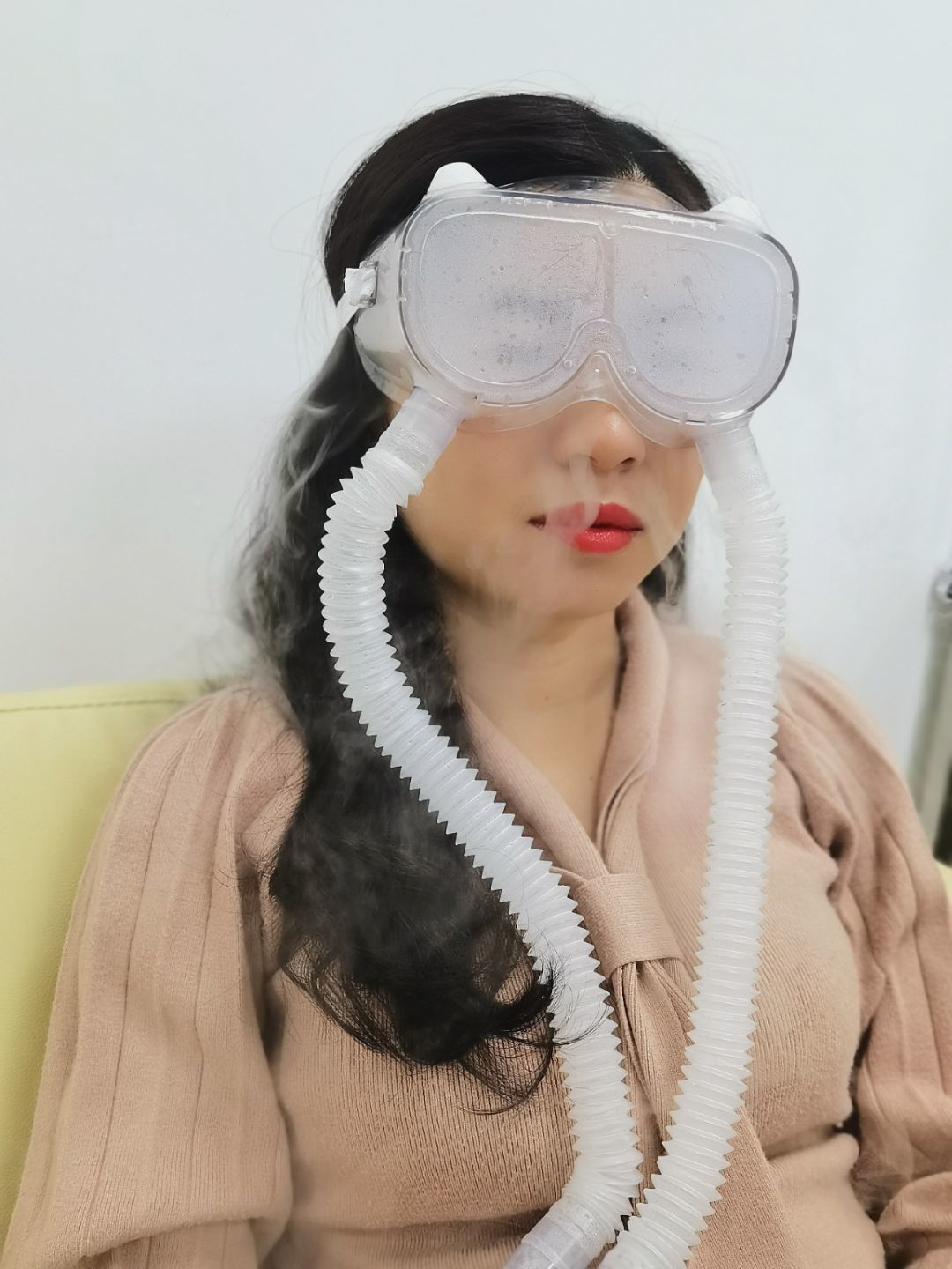 眼睛干澀、疲倦、刺痛……注意了！“干眼癥”可能找上你了！